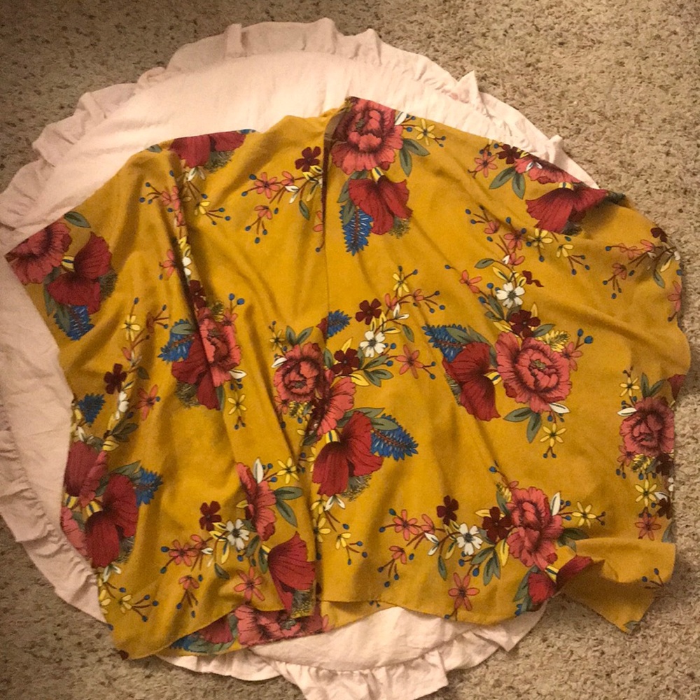 Mustard floral kimono